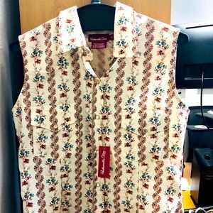 Panhandle slim sleeveless bottom down  shirt with Pearl snaps.